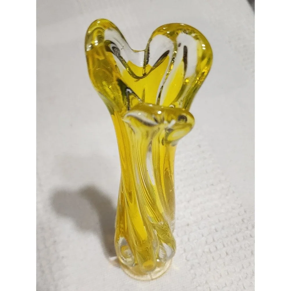 Vintage Yellow Cadmium Art Glass Bud Vase Twisted Swirl Mid Century 9 Inch